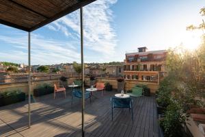A balcony or terrace at Giuditta in Trastevere