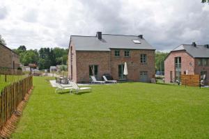 Zahrada ubytování Holiday Home Beausoleil