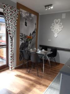 Posedenie v ubytovaní Apartament Róża 1 Sauna & Jacuzzi Jaszczurówka 21a
