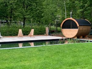 Garður fyrir utan forrest - Holiday Home - Vakantiewoning
