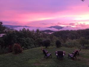 Gallery image of Mountain View Retreat in Bryson City