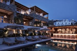 Bazén v ubytování Amyth of Mykonos Agios Stefanos nebo v jeho okolí