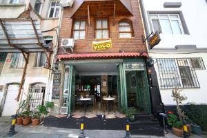 Exteriér nebo vchod ubytování YOLO Hostel
