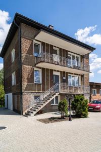 Budova, v ktorej sa apartmán nachádza