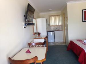Gallery image of Country Rose Motel Warwick in Warwick