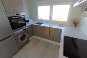 Zdjęcie z galerii obiektu LOFT CON VISTAS PLAYA FOZ w mieście Foz
