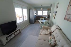 Zdjęcie z galerii obiektu LOFT CON VISTAS PLAYA FOZ w mieście Foz