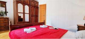 Voodi või voodid majutusasutuse Apartments and rooms Marija toas