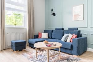 Posedenie v ubytovaní Sanhaus Apartments - MERA - apartament z balkonem, parkingiem i klimatyzacją przy plaży + 12 fotografií