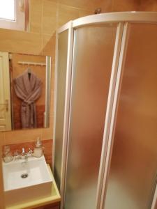 Un baño de Nest