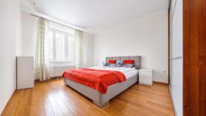 מיטה או מיטות בחדר ב-Apartamenty Sun & Snow Gdynia Centrum