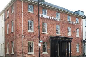 Gallery image of The Trewythen in Llanidloes