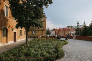 Zahrada ubytování Jezuicka Old Town Pleasant Apartment