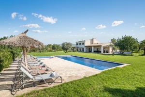 Basen w obiekcie Finca Na Blanca lub w pobliżu