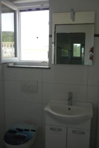 Koupelna v ubytování Apartment Seline 9 nur 200 m bis zum Strand