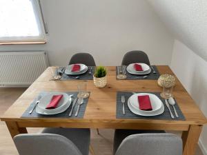 Fotografie z fotogalerie ubytování Gemütliche Dachgeschosswohnung v destinaci Aßlar