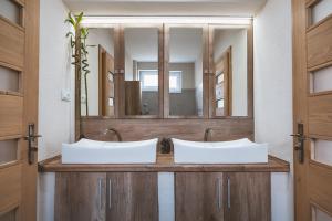 A bathroom at Apartmán Zara