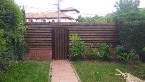 Zahrada ubytování Apartamento en el Paseo de Manuel Noriega, Nº 9, con jardín privado, Wifi, en Comillas