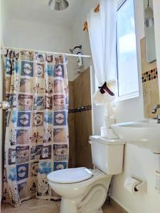 Ένα μπάνιο στο Departamento privado, NUEVO Jacuzzi Rooftop, AC, GRAN WF