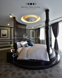 Postel nebo postele na pokoji v ubytování Hotel Del Luna Boutique
