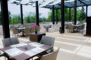Restoran atau tempat makan lain di Padjadjaran Suites Resort and Convention Hotel