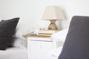 Posezení v ubytování Edone' by PortofinoHomes