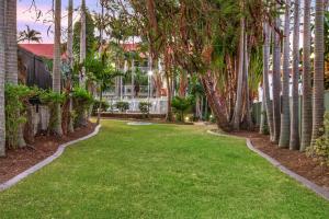 Κήπος έξω από το Anchor Down Holiday Apartments