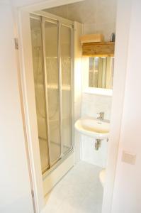 Koupelna v ubytování Berghotel Bärenstein + 37 fotografií