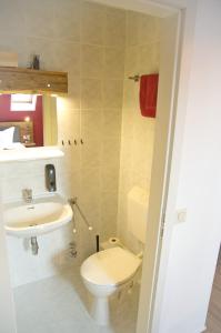 Koupelna v ubytování Berghotel Bärenstein
