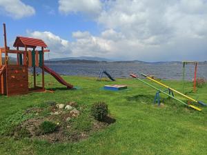 Area giochi per bambini di Hotel Jestřábí