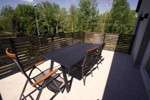 Balkón alebo terasa v ubytovaní Gdańska 24