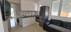 A kitchen or kitchenette at Guest House Ugljevarevic