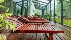 Vonkajšia záhrada v ubytovaní Hotel Bystrá