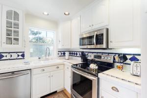 Gallery image of Nedonna Beach House in Rockaway Beach