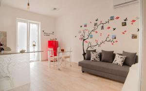 A seating area at IL NIDO DEL FASO