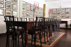 Posezení v ubytování Royal Bar & Hotel