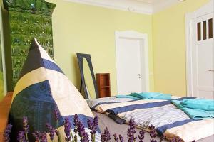 Postel nebo postele na pokoji v ubytování Luxus Ferienwohnung mit hochwertiger Ausstattung Wintergarten