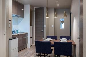 Kuchnia lub aneks kuchenny w obiekcie hotel aima