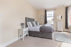 Bilde i galleriet til Guest Homes - Trinity Apartment i Worcester
