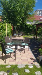 Vonkajšia záhrada v ubytovaní Joy Guesthouse