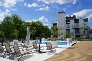 Basen w obiekcie Klif Apartamenty Nadmorskie Tarasy lub w pobliżu