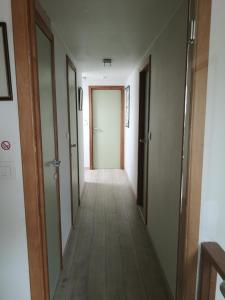 Gambar di galeri bagi vieux colombier di Tournai