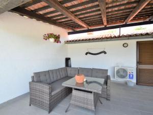 Posezení v ubytování Holiday Home Latin by Interhome
