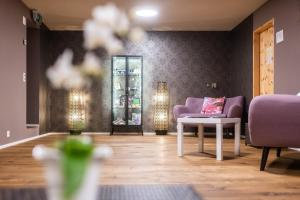 Posezení v ubytování La Tgoma - Hotel & Restaurant