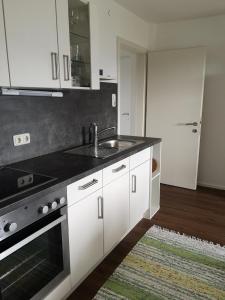 Kuchyň nebo kuchyňský kout v ubytování Ferienhof Gassner