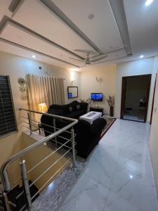 Gallery image of Lovely 1-Bed House in Lahore in Lahore