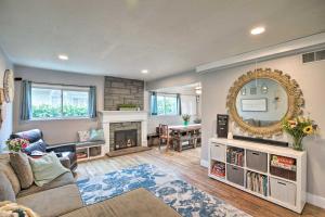 Gallery image of Costa Mesa Family Home Near Beaches and Disney! in Costa Mesa