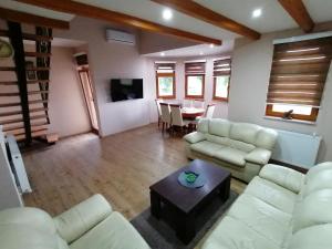 Χώρος καθιστικού στο Garden Blue Sarajevo - free Parking