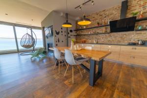 TV a/nebo společenská místnost v ubytování Epirus Hotel