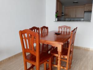 Kuchyňa alebo kuchynka v ubytovaní Apartamento familiar.